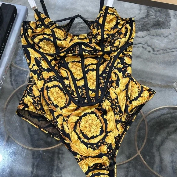 Versace Bodysuit - Picture 4 of 11